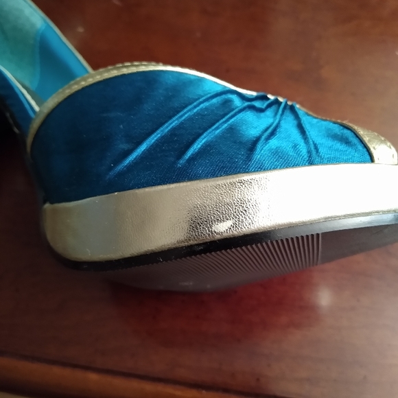 Charlotte Russe Shoes - Picture 6 of 8